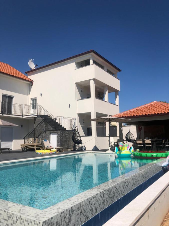 מדולין Mk Apartments מראה חיצוני תמונה