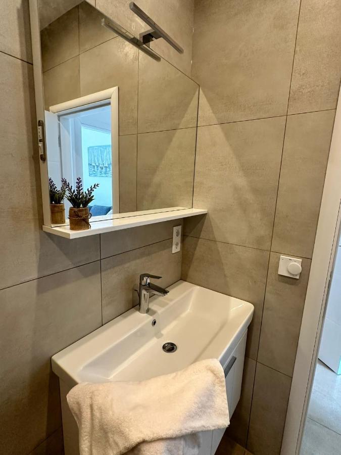 מדולין Mk Apartments מראה חיצוני תמונה