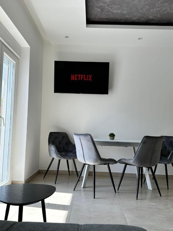מדולין Mk Apartments מראה חיצוני תמונה