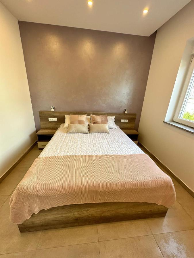 מדולין Mk Apartments מראה חיצוני תמונה